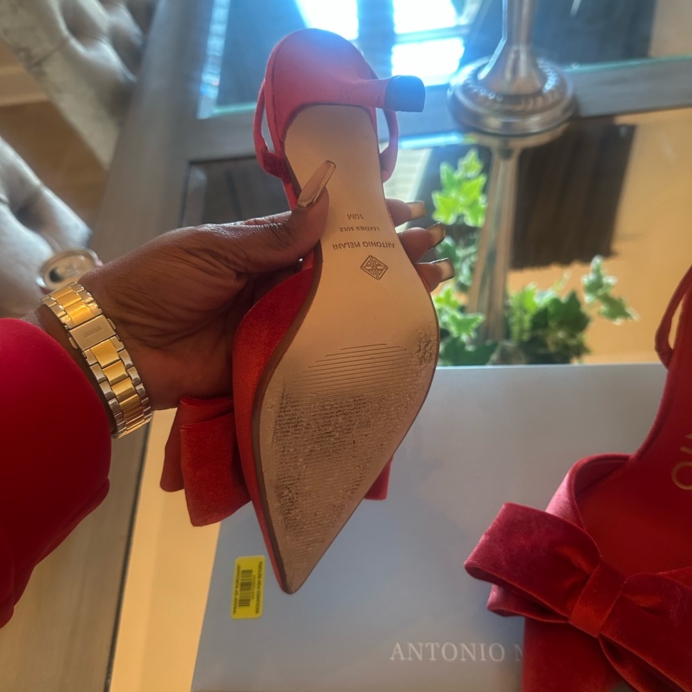 ANTONIO MELANI Scarlet Velvet Bow Heels - Picture 3 of 4